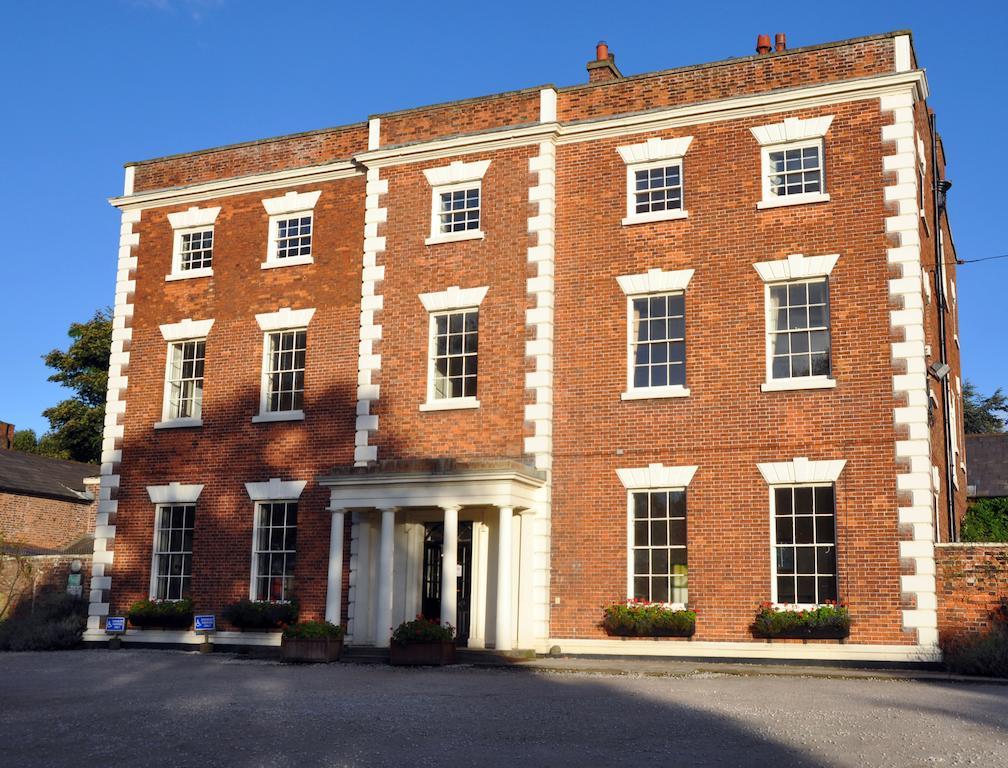 Trafford Hall Chester Zewnętrze zdjęcie